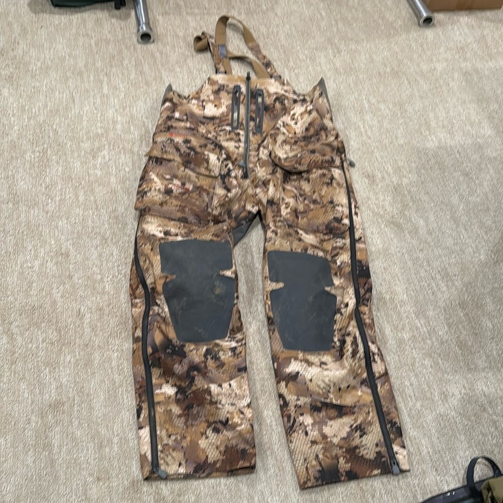 Sitka Hudson Bibs, Waterfowl Optifade Marsh, Size XL